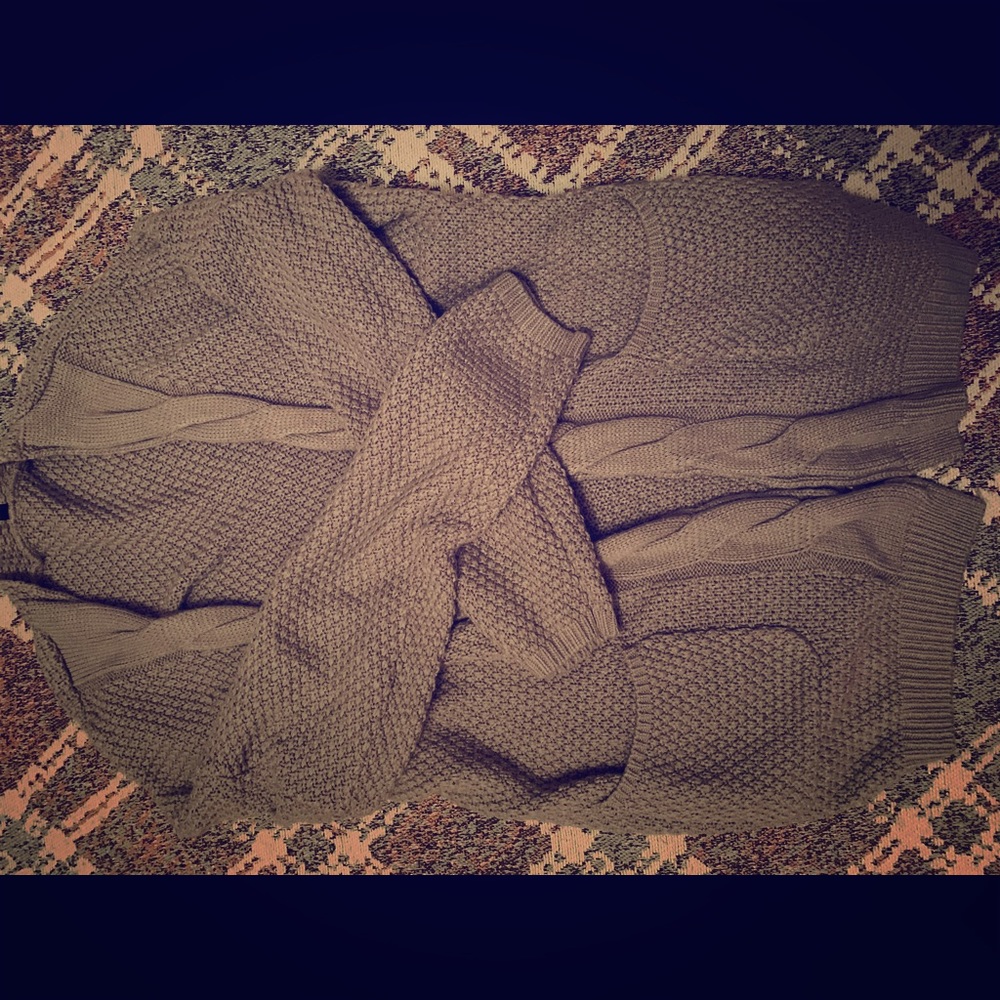 Gray sweater- beautiful detail